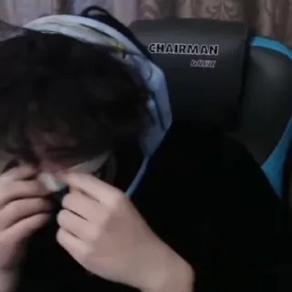 😲