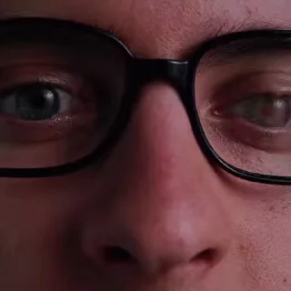 😱