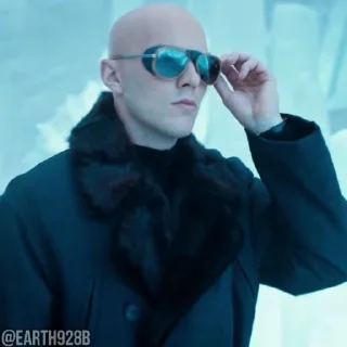 😎