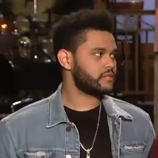 😐