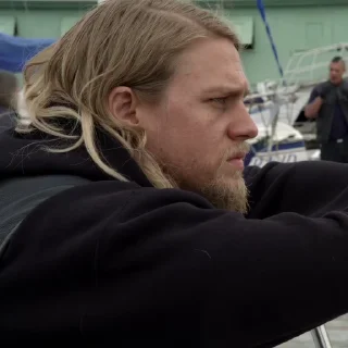 😐