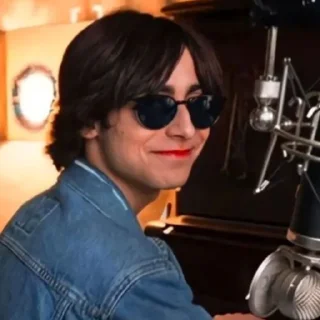 😗