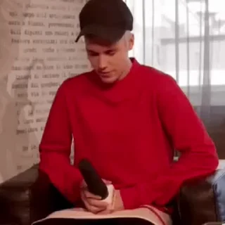 😐