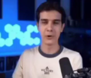 Кивбит :: @fStikBot