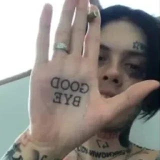 😪
