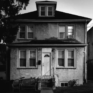 🏚️