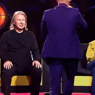 🎤