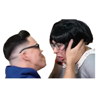 🤢