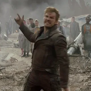 🕺