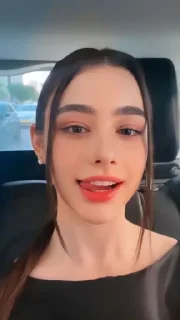 🦋