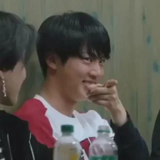 😏