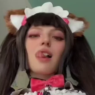 😋
