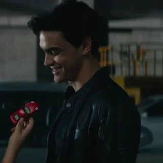 😐