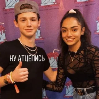 🤮