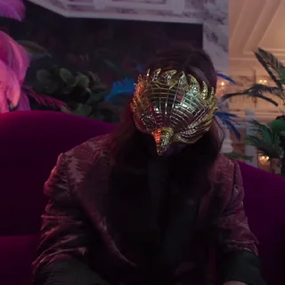 👑