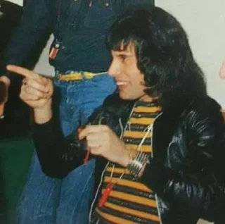 🤘