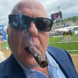 🚬