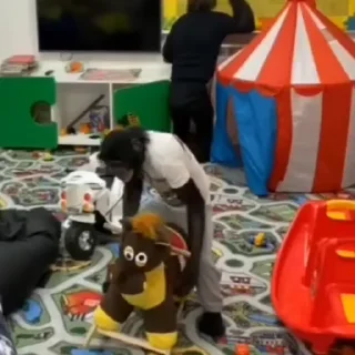 😒