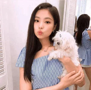 😘