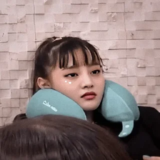 😐