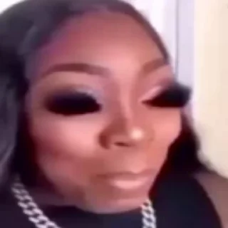 👁