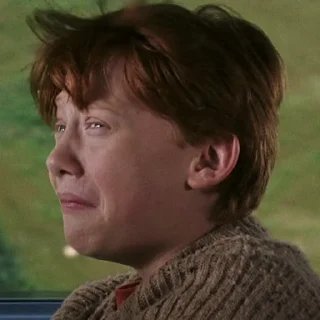 😨