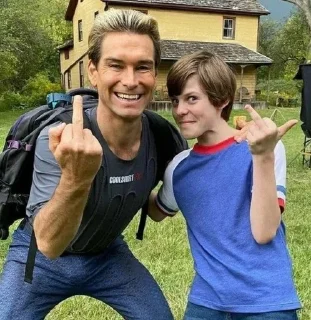 🖕