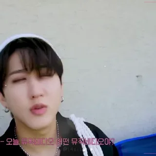 🕊