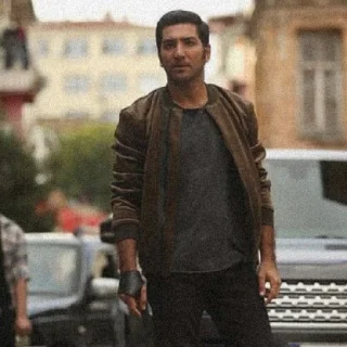 🕳