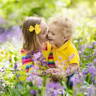 😘