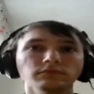 😀