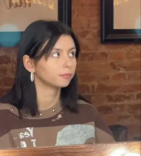 🤨