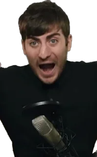 😱