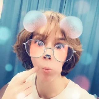 😳
