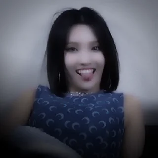 😝