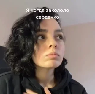 ⚰