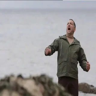 😁