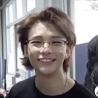 😀