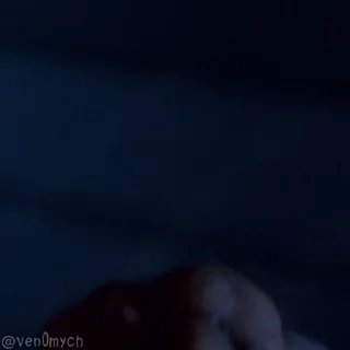 😈