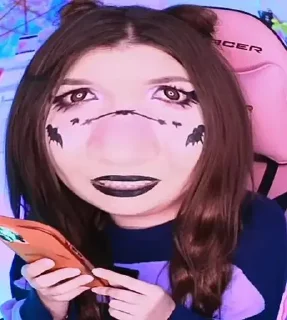 🫤