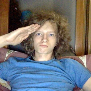 ✊