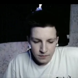 ☹️