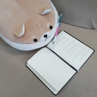 📓