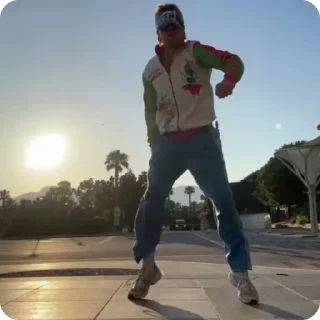 🥳