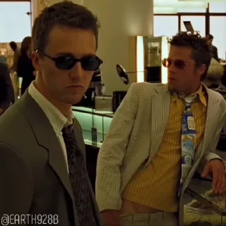 👥