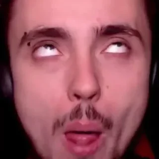 😜
