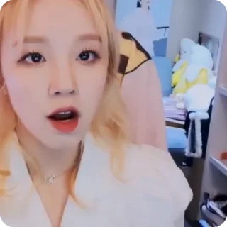 ⚡