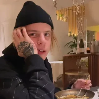💗