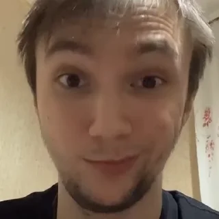 😀