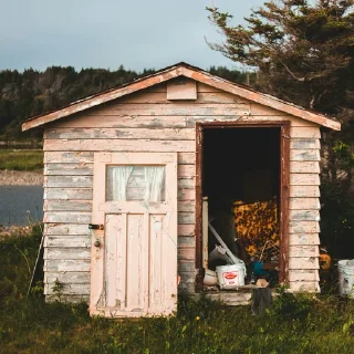 🏚️